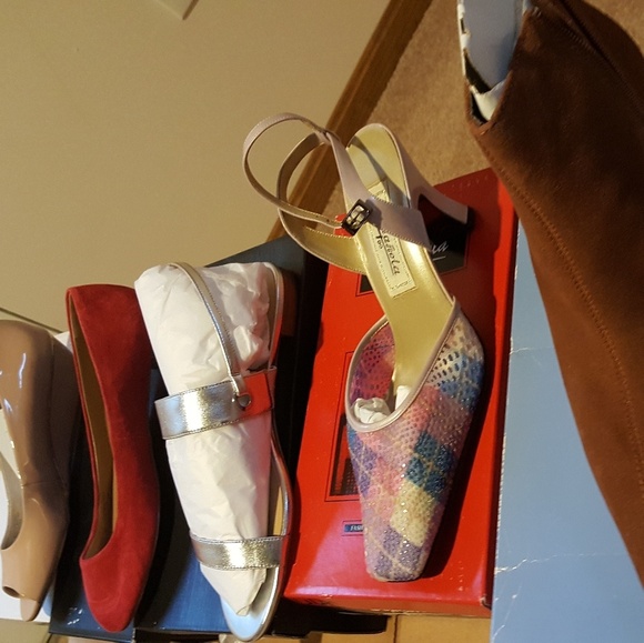 Women's Shoes size 11M - Picture 1 of 4